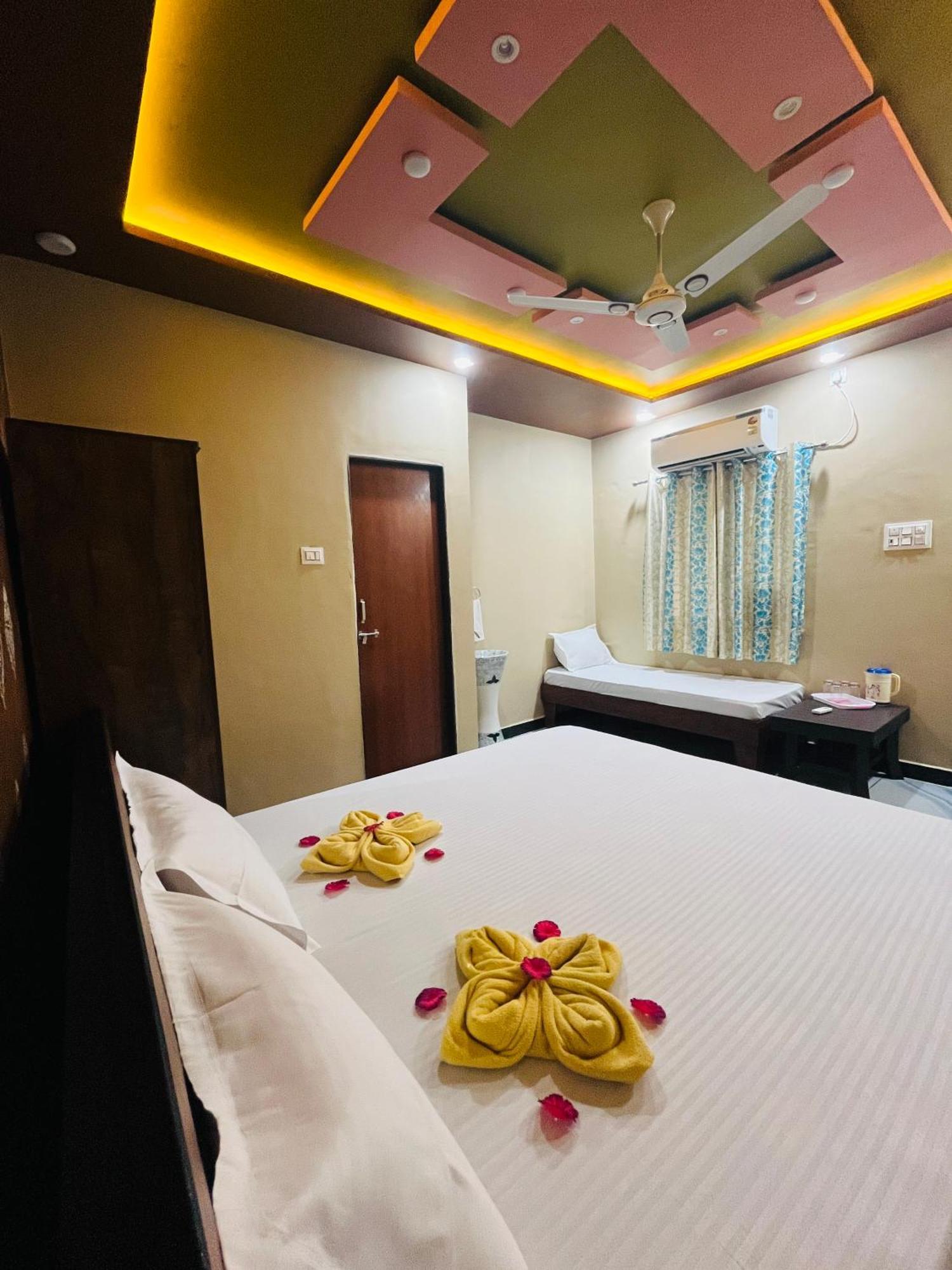 Kamdhenu Home Stay Garudeshwar Dış mekan fotoğraf